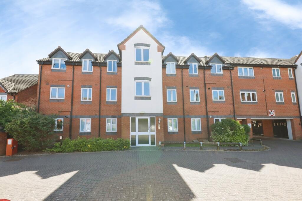 Main image of property: Parish End, Leamington Spa