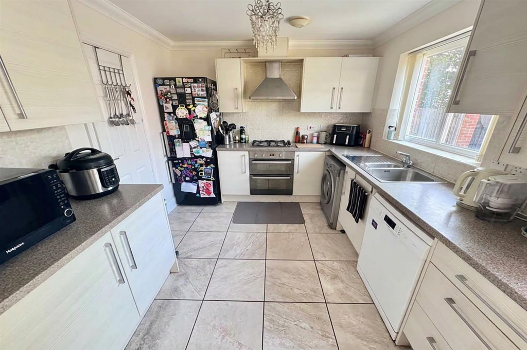 House in East Cambridgeshire, Soham - More