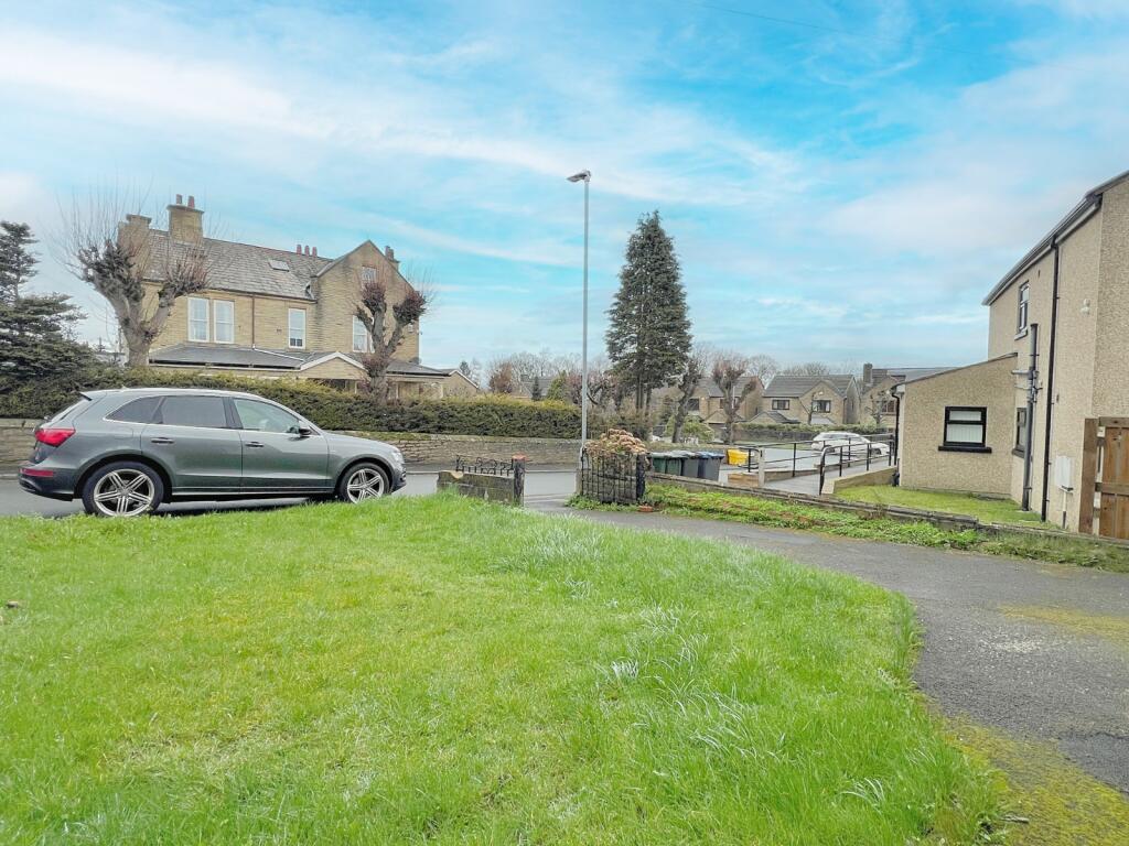 Additional image 19 of Thoresby Grove, Off Hollybank Road, Bradford, BD7