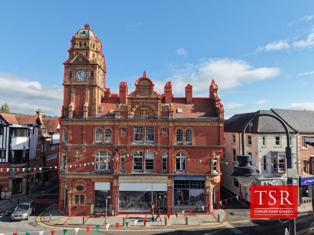 Main image of property: 1-3 Cross Street, Newtown, SY16 2LX