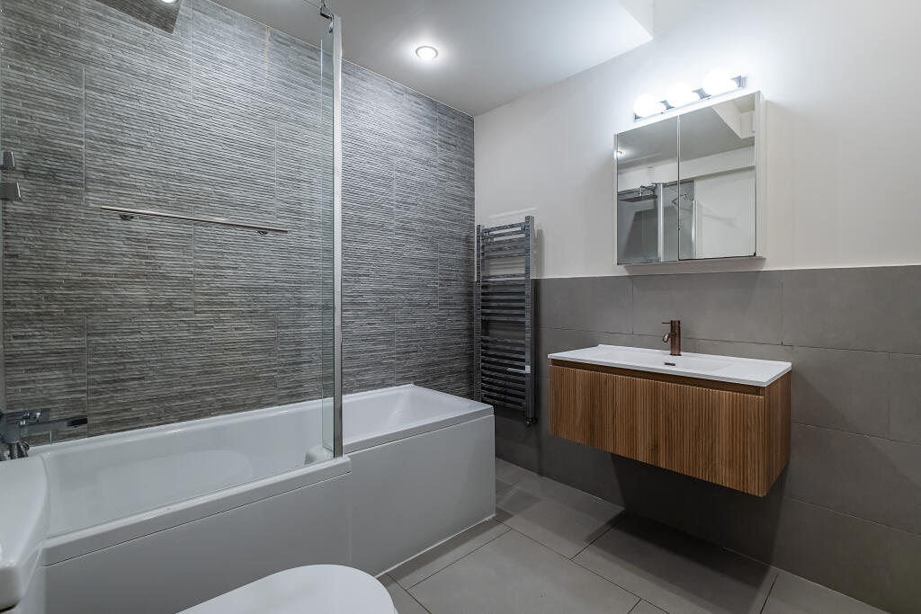 Apartment in London, Kensal Town, Maida Vale - View 4