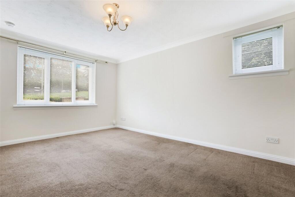 Apartment in Falkirk - View 2