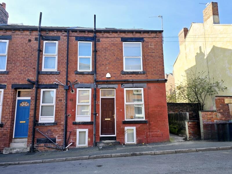 Main image of property: Kelsall Avenue, Hyde Park, Leeds