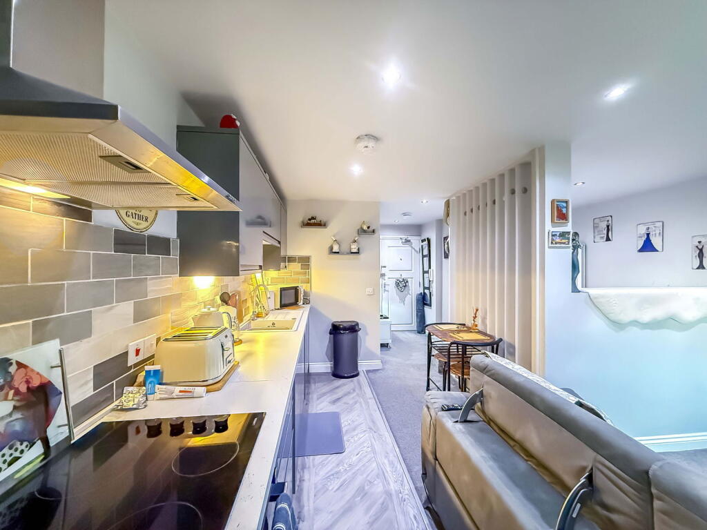 The Residences, European House, Southport, PR9 photo 2