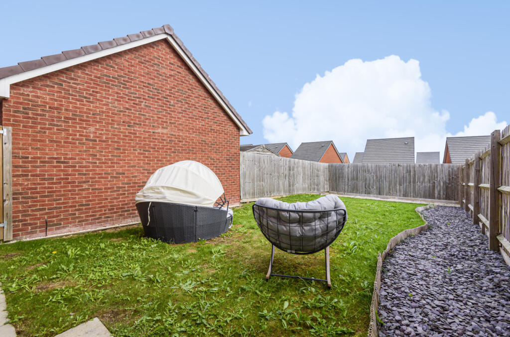 Helmsley Road, Grantham, Lincolnshire, NG31  photo 4