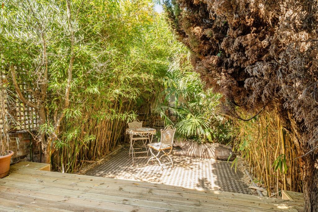 House in London, Kensal Town, Queen's Park - View 5