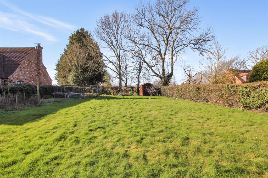Newark Road, Bassingham, Lincoln photo 2