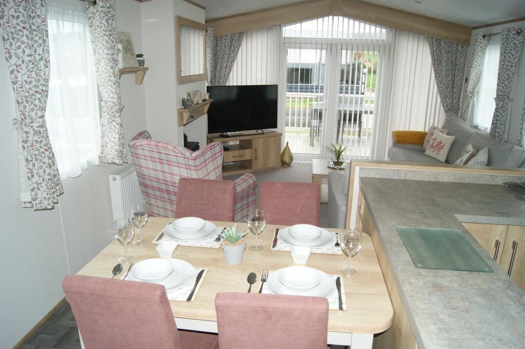 House in Truro - View 3