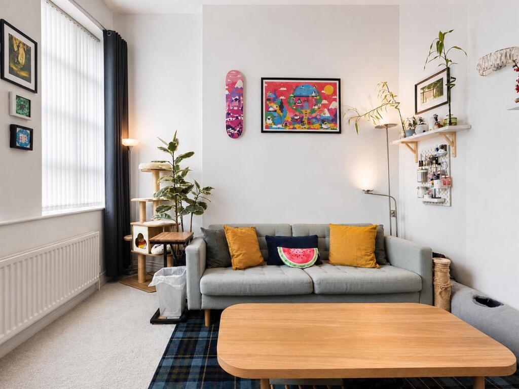 Apartment in Newcastle upon Tyne, Tyne and Wear - View 5