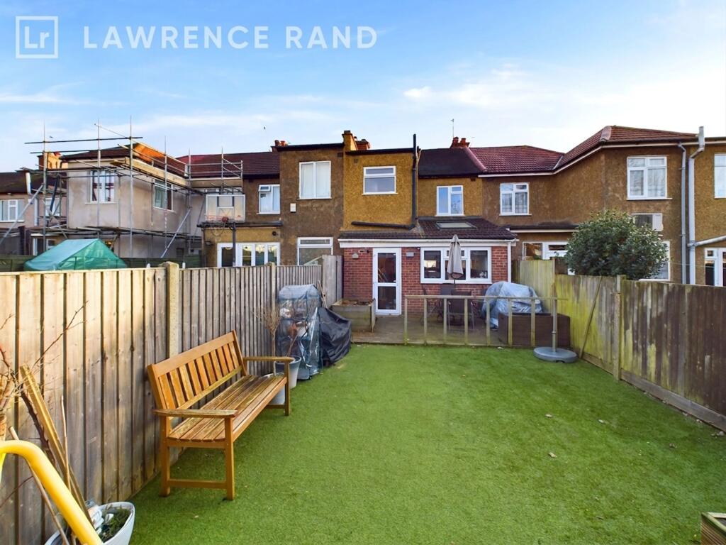 House in London - View 5