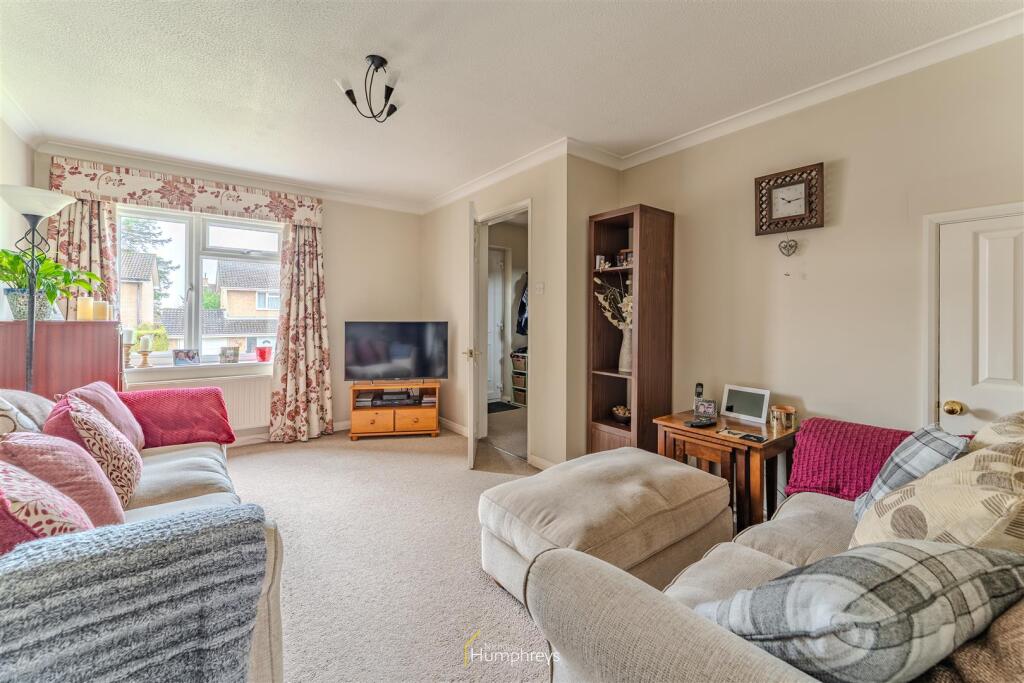 Canford View Drive, Wimborne photo 3