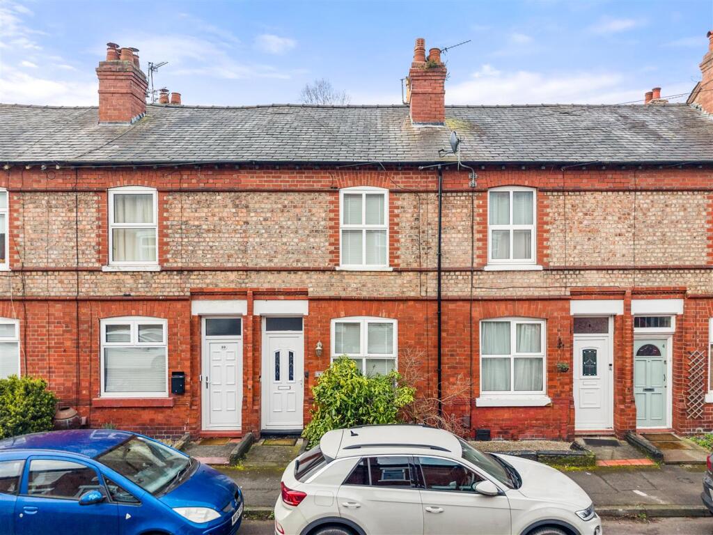 2-bed terraced on Belgrave Road, Sale, £310,000