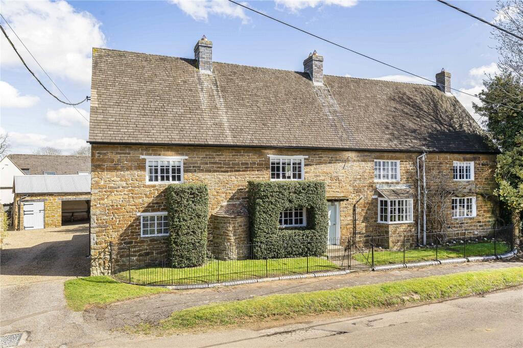 Main image of property: Westhorpe Lane, Byfield, Daventry, Northamptonshire, NN11