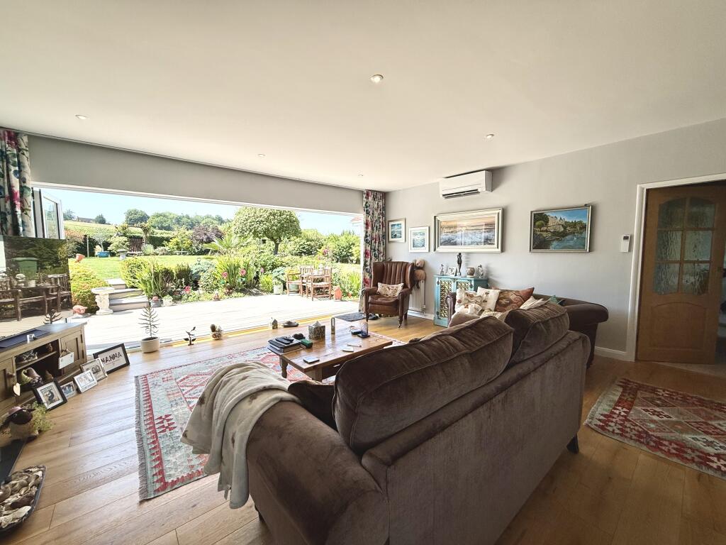 Orchard Rise, Binton, Stratford upon Avon, Warwickshire photo 4