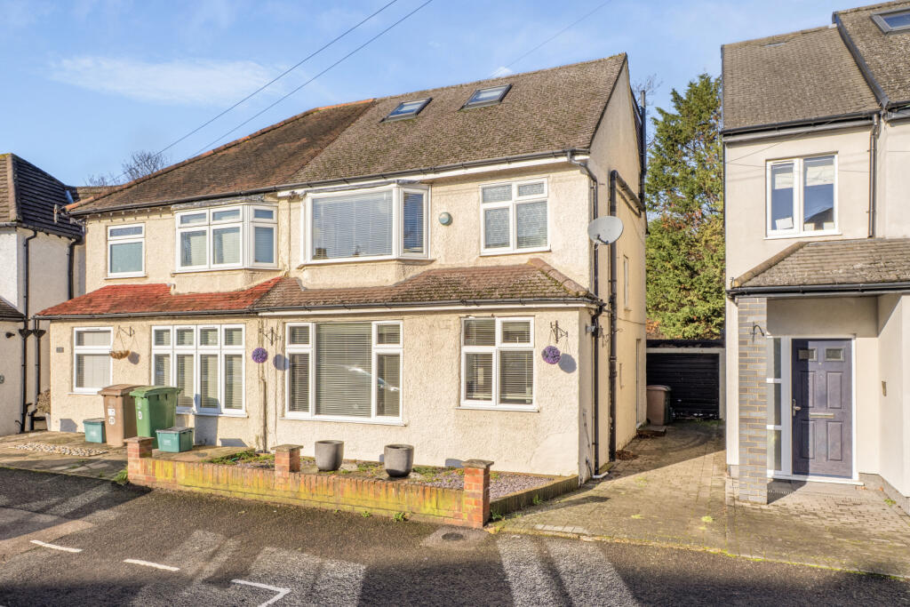 Main image of property: Victoria Avenue, Wallington, SM6