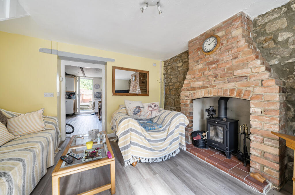 House in Chard, Wadeford - More