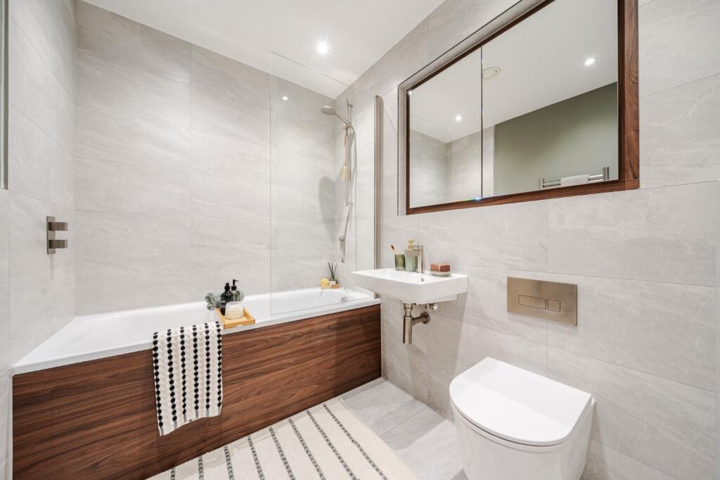 Apartment in Sevenoaks, St John's - View 5