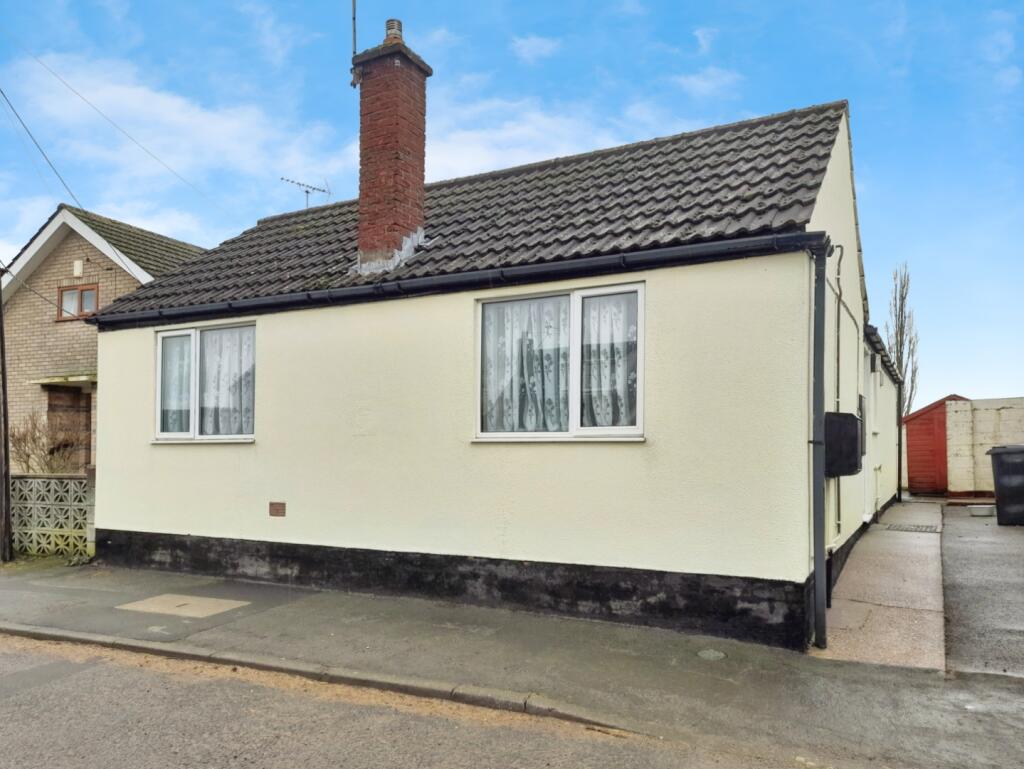 Main image of property: Middle Street, Corringham, Gainsborough