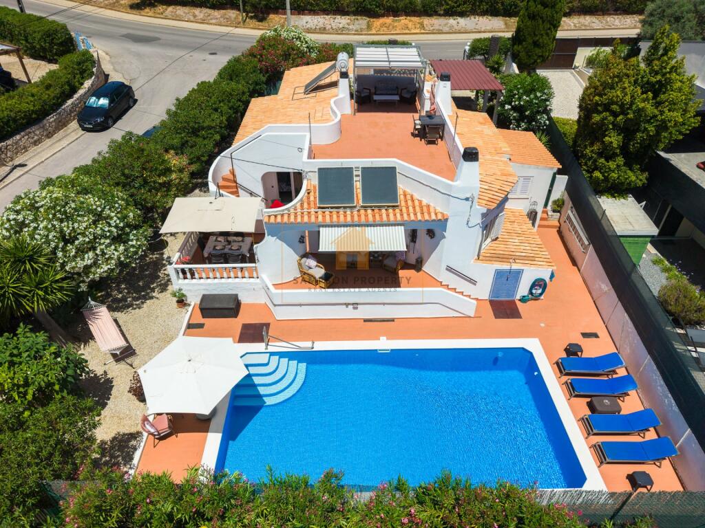 Main image of property: Algarve, Lagoa