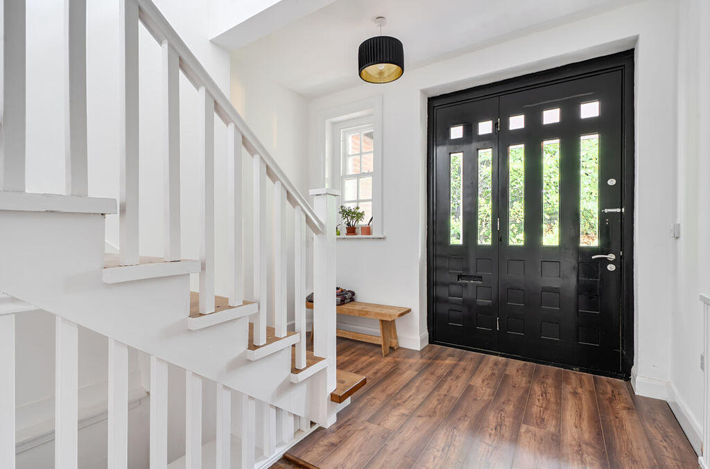 House in London, Purley - View 5