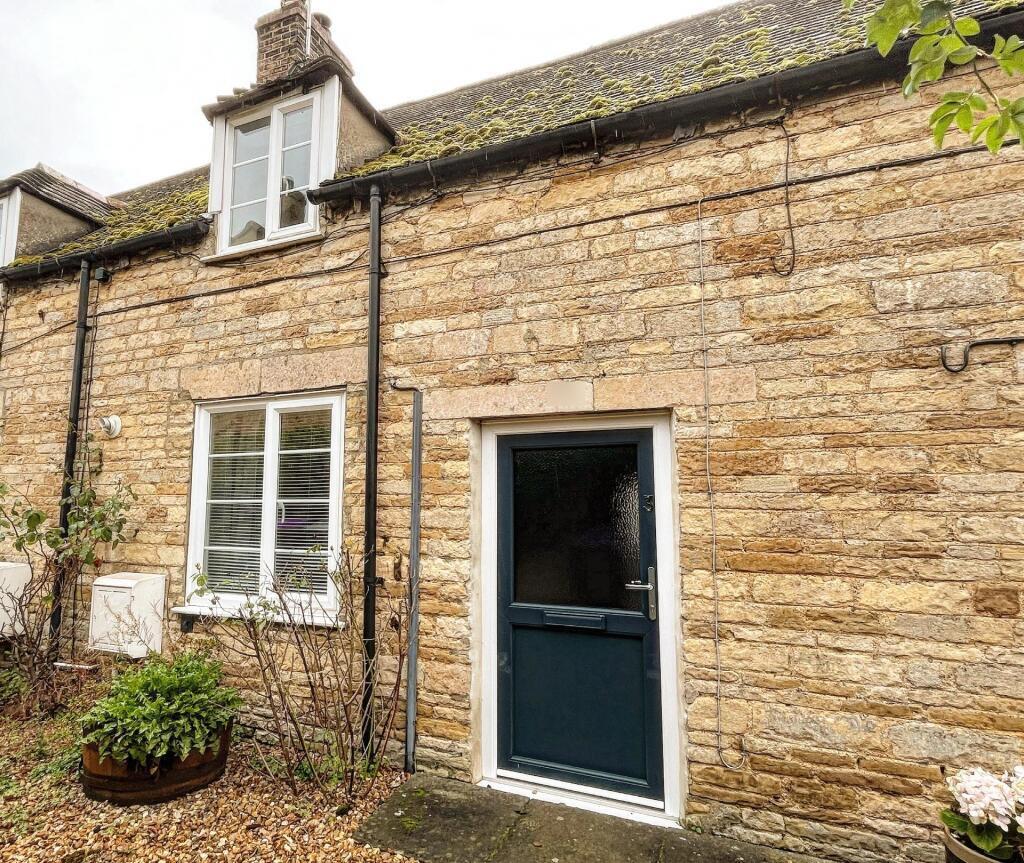 Main image of property: The Row, West Deeping