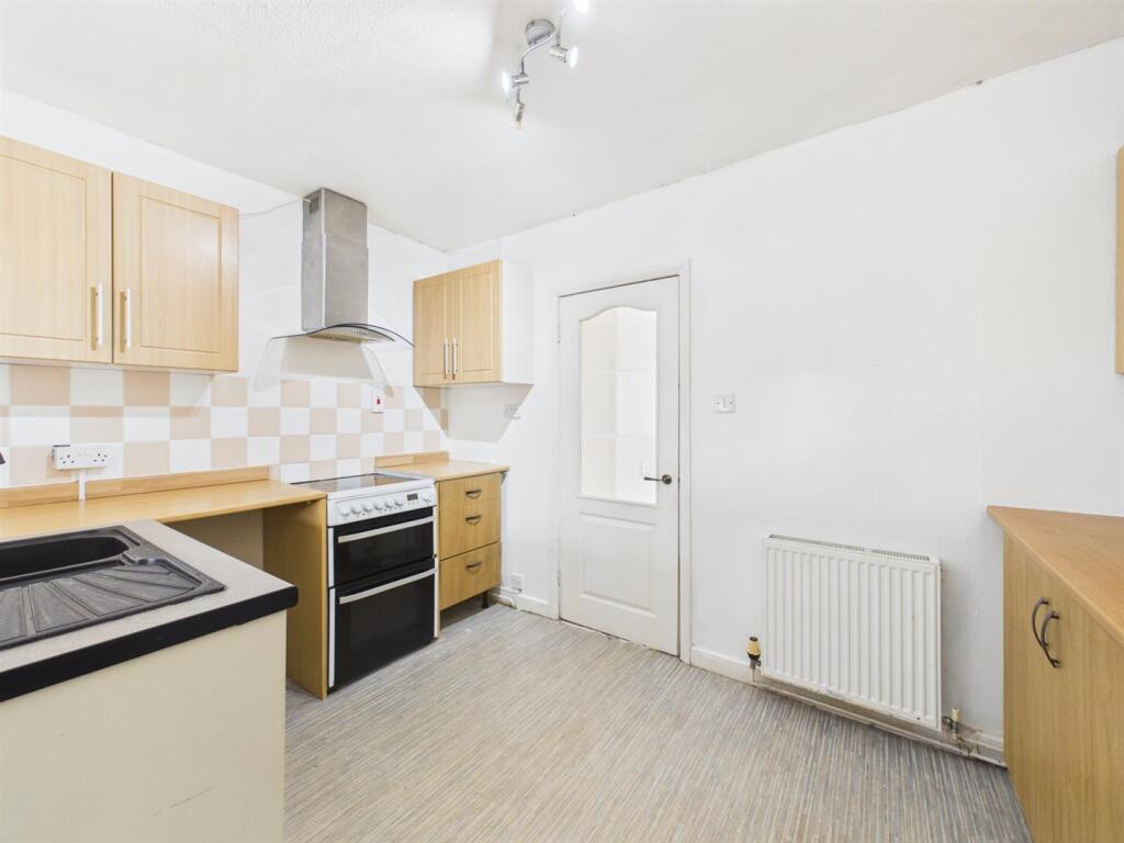 House in York - View 4