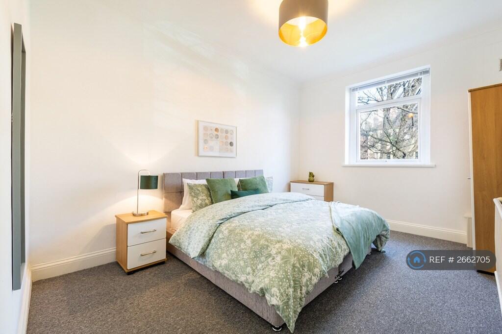 5 bedroom maisonette for rent