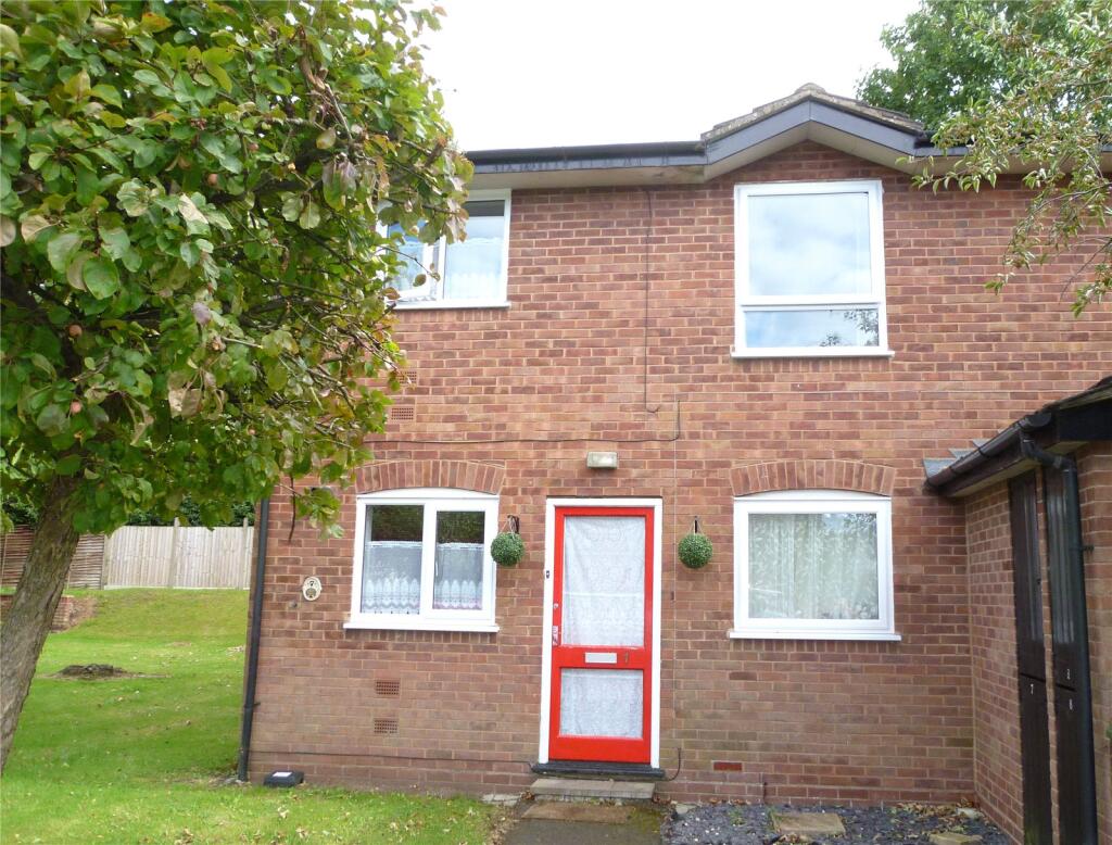 Main image of property: Baxter Gardens, Kidderminster, Worcestershire, DY10