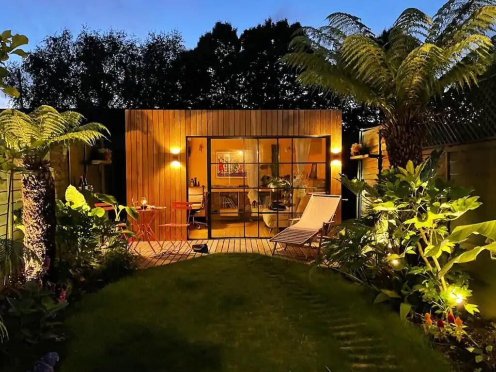 Main image of property: Gosterwood Street, London, SE8