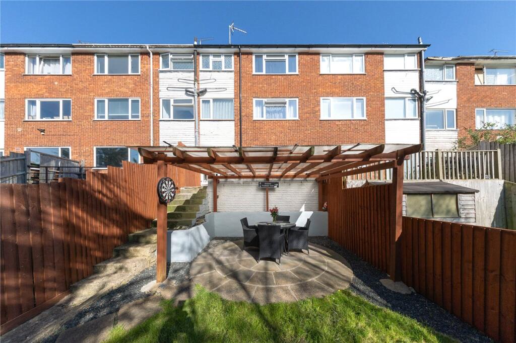 Apartment in Luton - View 4