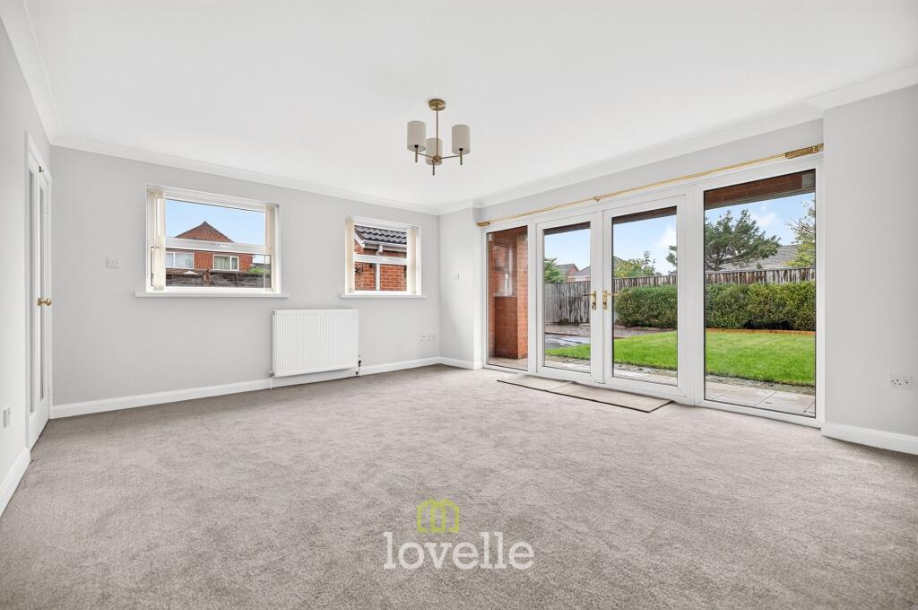 House in Doncaster - View 5
