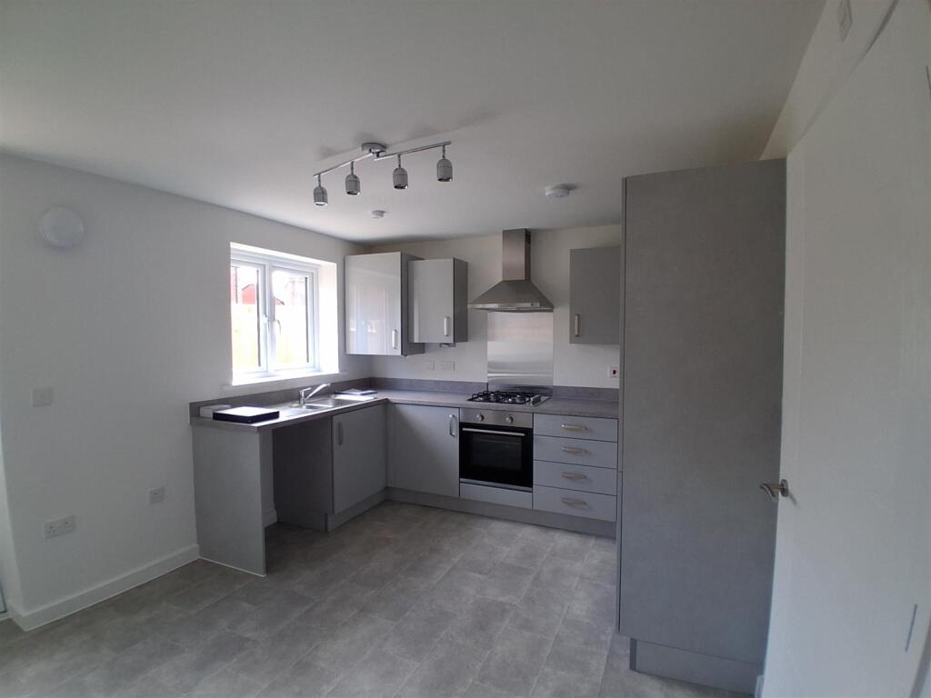 16 Grange Gardens, Ledbury - shared ownership photo 2