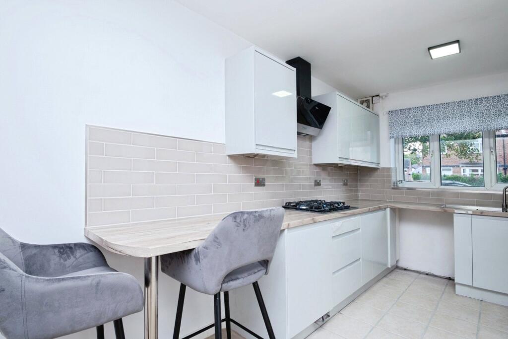 House in Manchester, Whalley Range - More