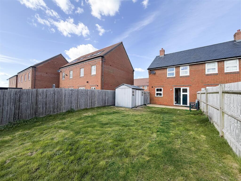 St. Martins Road, Eastbourne, BN22 0LG - More