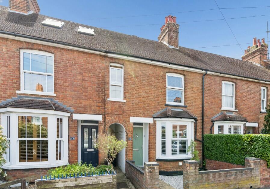 3-bed terraced on Balmoral Road, Hitchin, SG5, £550,000