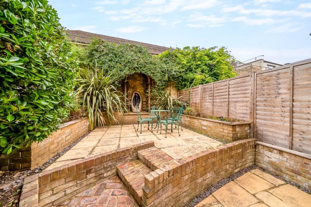 Glengarry Road, East Dulwich, SE22 photo 3