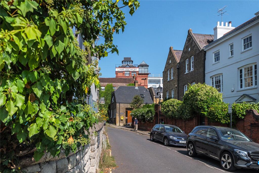 Property photo 10