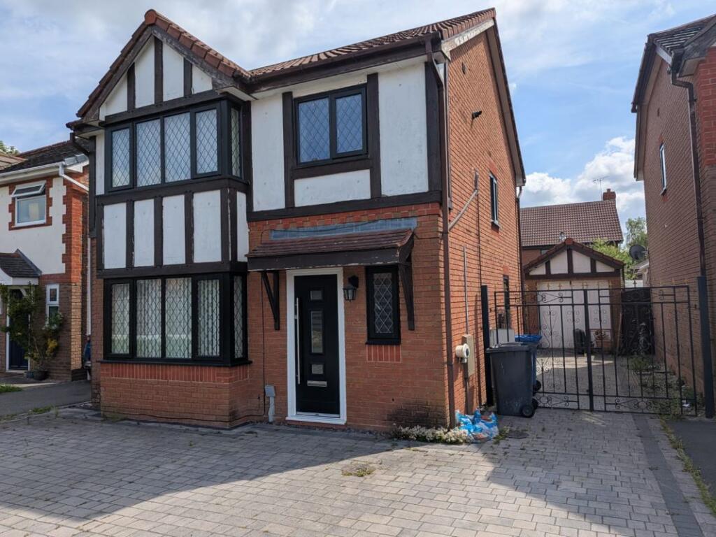 Main image of property: 8 Verbena Drive, Littleover, Derby, Derbyshire, DE23 2HS