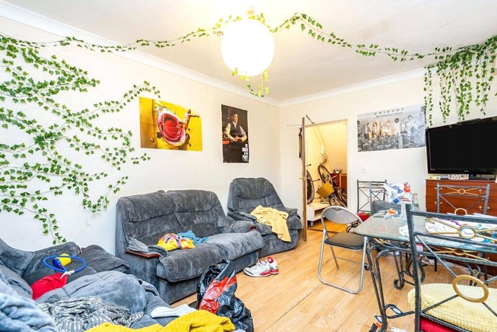 13 RIGBY ROAD photo 3