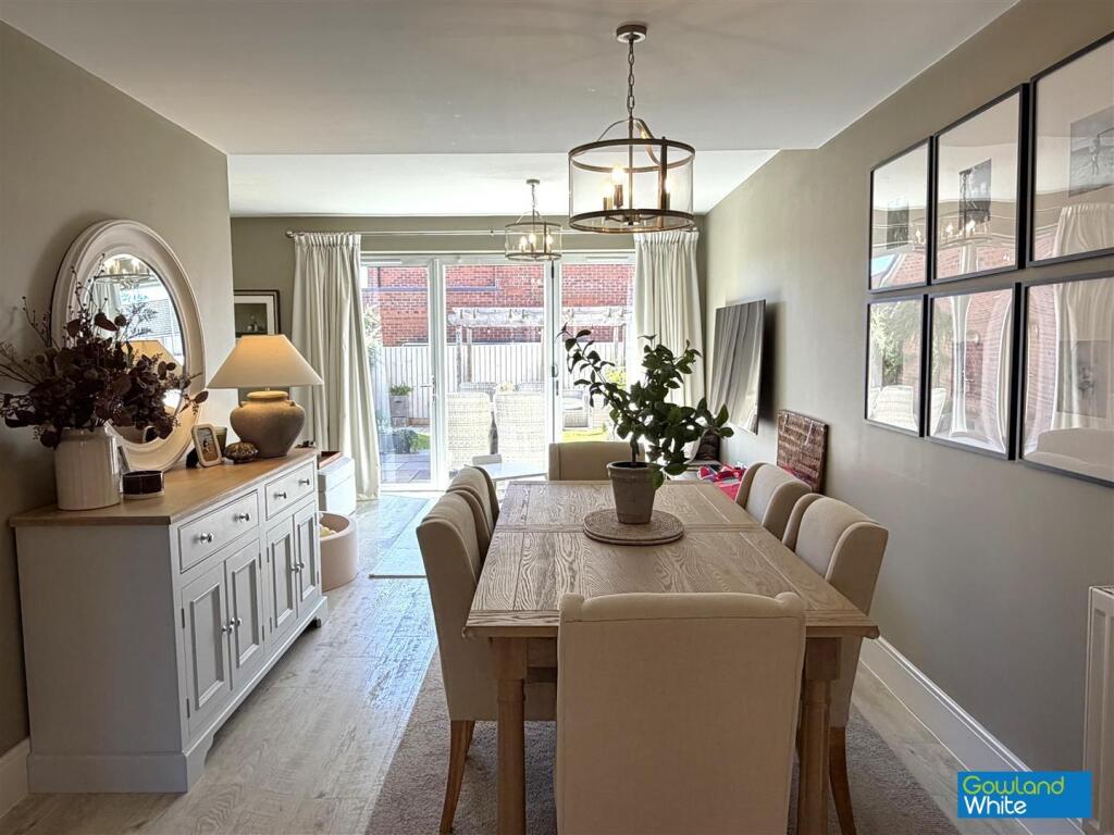 House in Stockton-on-Tees - More