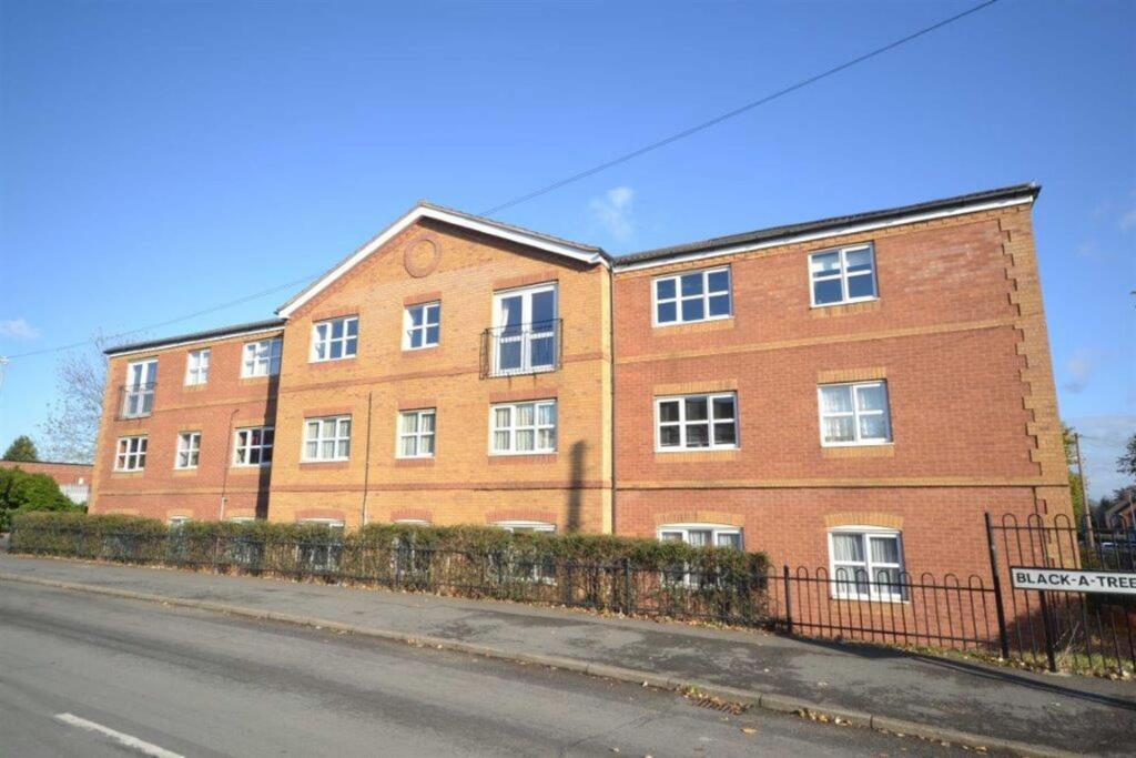 Main image of property: Black-A-Tree Road, Nuneaton, CV10