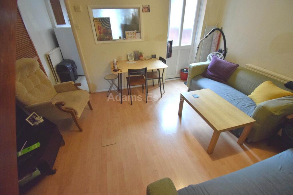 House in Reading - View 2