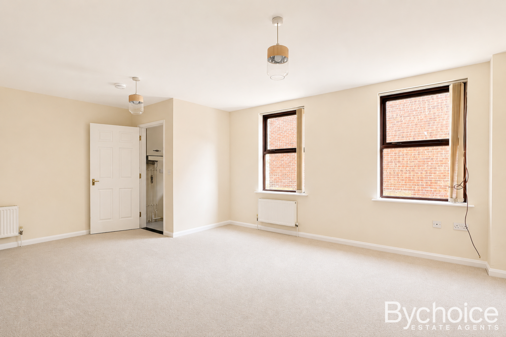 Apartment in Colchester - View 3