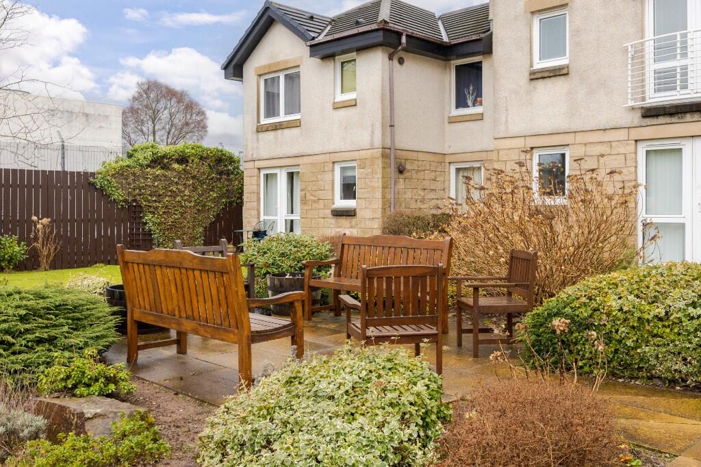 Kings Court, 89 West King Street, Helensburgh, Argyll And Bute, G84 photo 4