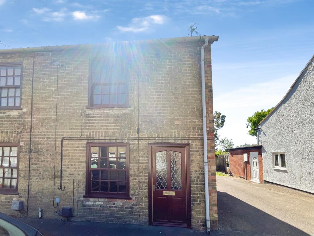 Main image of property: New Road, Chatteris