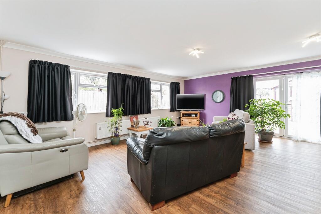 House in Fenland, March - View 3