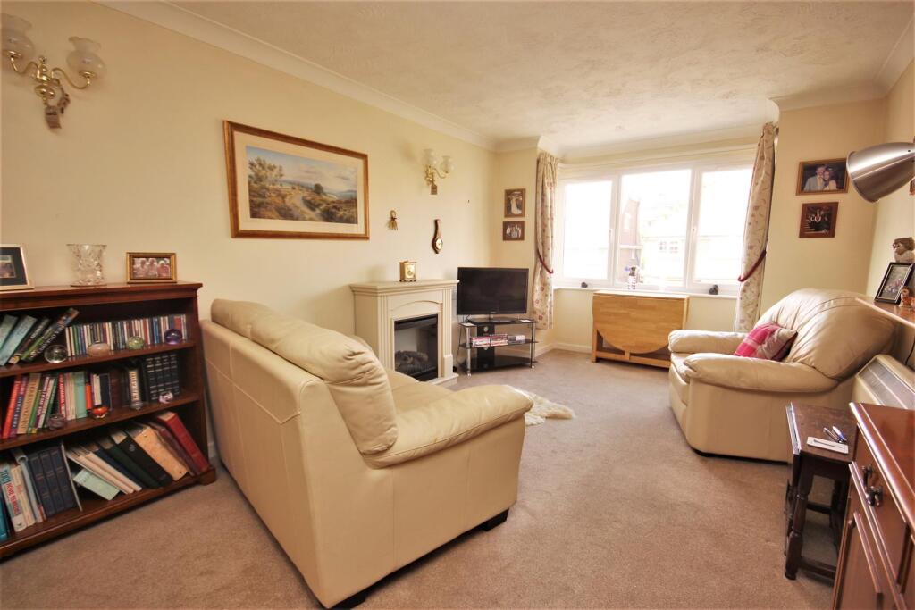 Pondsyde Court, Seaford photo 2