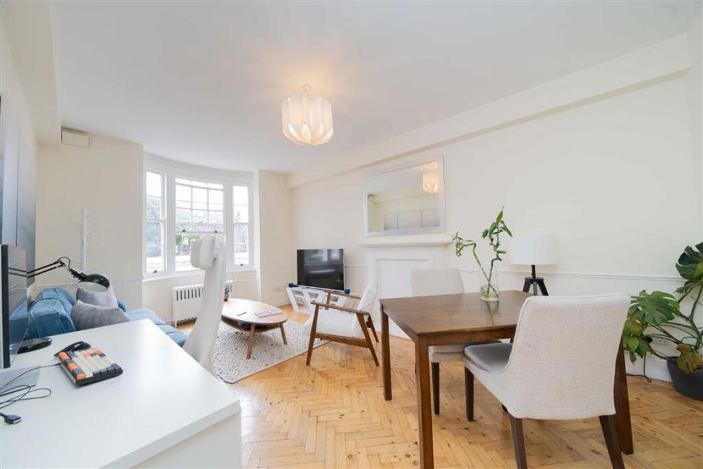 Main image of property: Queensway, Queensway