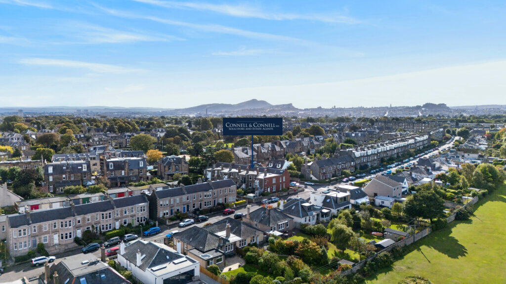 Main image of property: 38 Lennox Row, Edinburgh, Midlothian, EH5 3LT