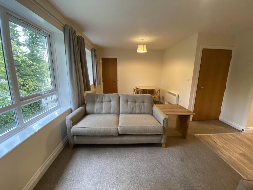 Apartment in Walsall, Coal Pool - View 3